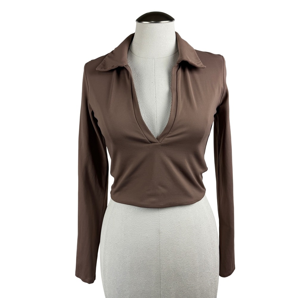 Babaton Aritzia Women's Top M Brown Contour‎ V-Neck Long Sleeve Collared Cropped